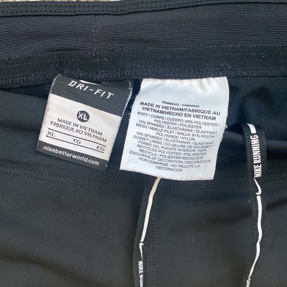 Black Nike leggings - Picture 3 of 6